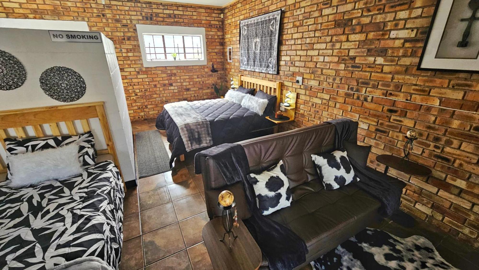 2K City Studios Not Self Catering Graskop Esterno foto